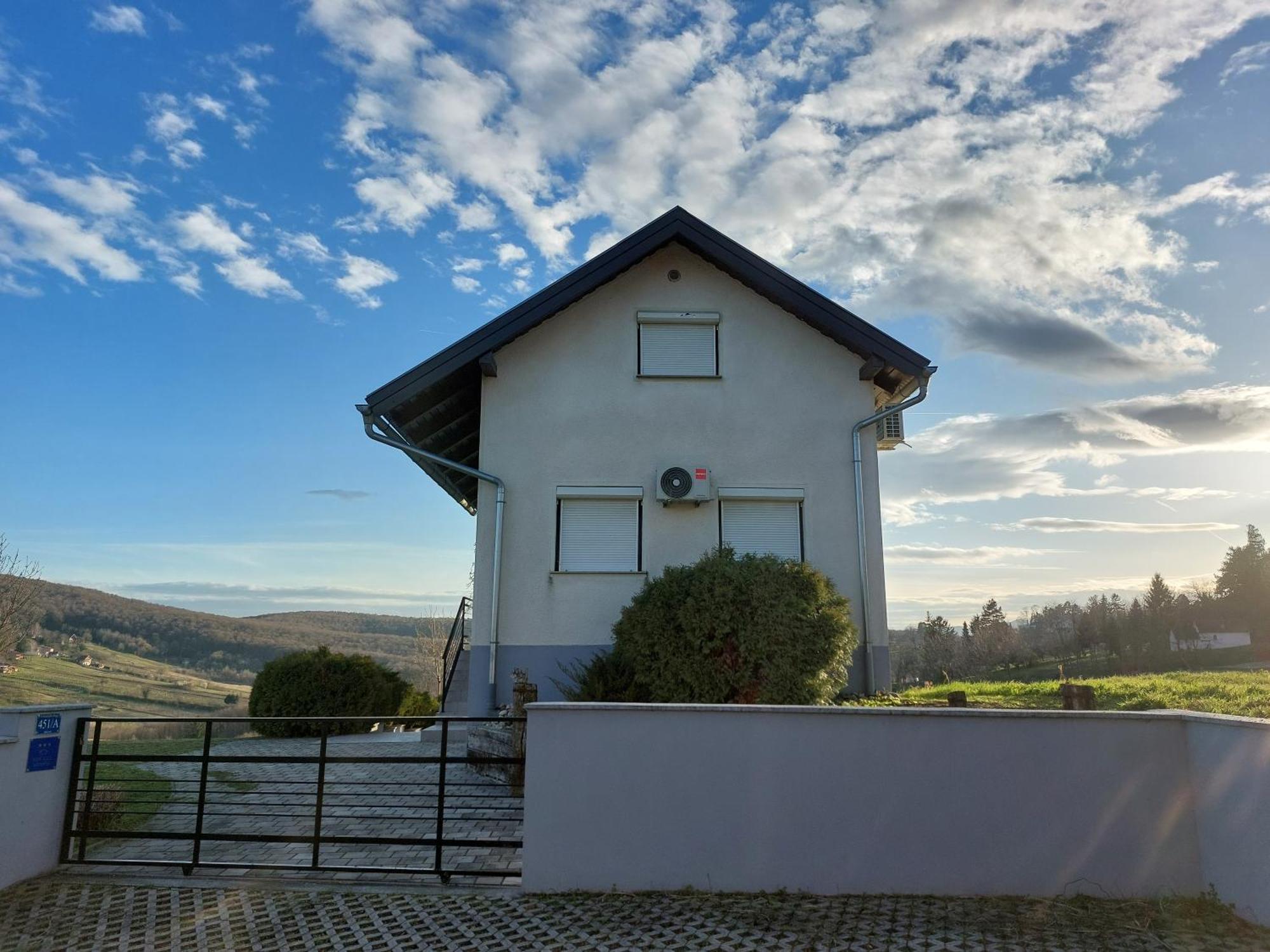 Holiday Home Franky Varazdin Breg المظهر الخارجي الصورة